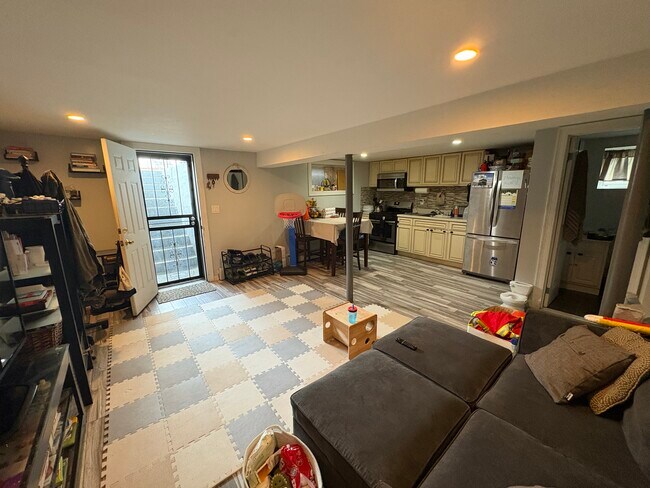 Living room - 16049 122nd Ave