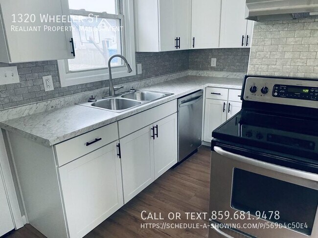 Photo - 1320 Wheeler St House