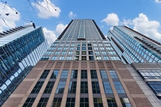 Building Photo - 2 E Erie St