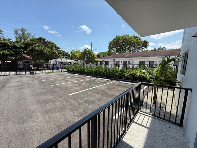 Building Photo - 180 NE 57th St
