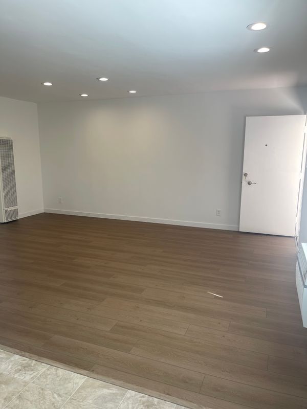Foto del edificio - 744 Pier Ave
