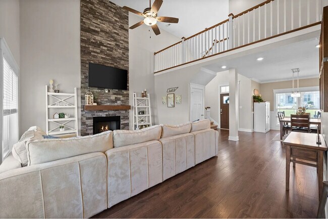 Foto del edificio - 325 Piedmont Pl