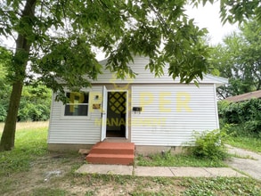 Building Photo - 188 Hanna Ave