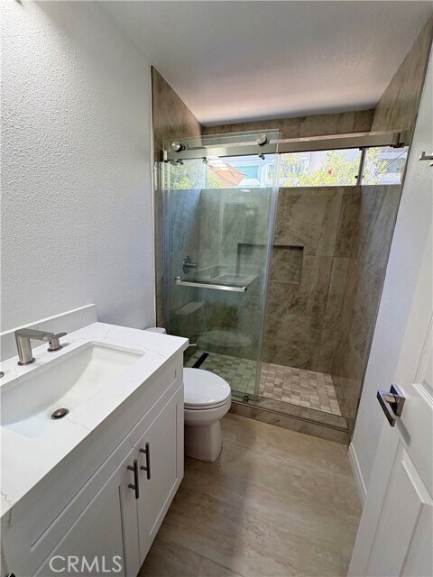 Foto del edificio - 26601 White Oaks Dr