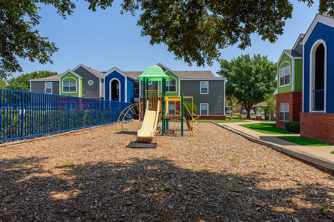 Foto del edificio - Country Park Apartment Homes