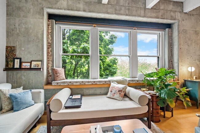 Foto del edificio - 416 NW 13th Ave