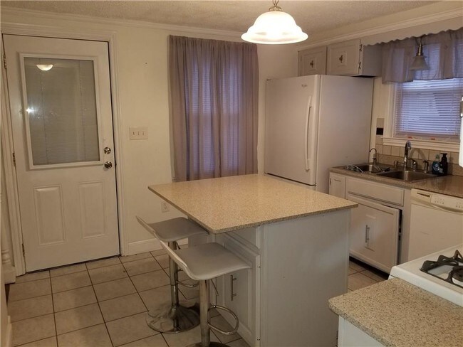 Building Photo - 291 Samuel Gorton Ave