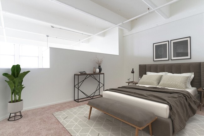 Building Photo - Lofts 640