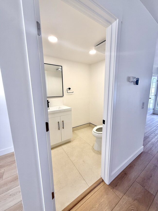 Foto del edificio - 18020 Prairie Ave