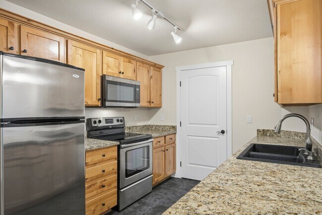 Foto del edificio - 2445 Windrow Dr
