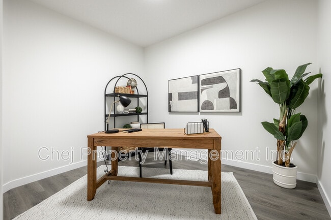 Photo du bâtiment - 2121-209a 209 St NW