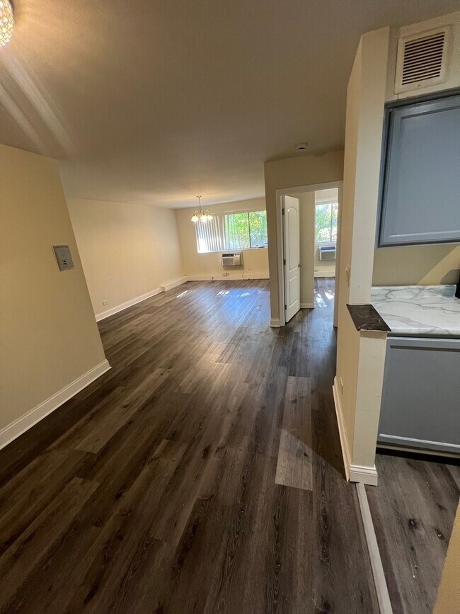 Foto del edificio - 1471 N Winslowe Dr