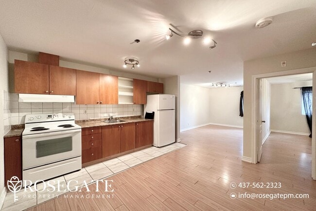 Building Photo - Cozy 1-Bedroom Apartment | 550 Sq Ft | Ste...