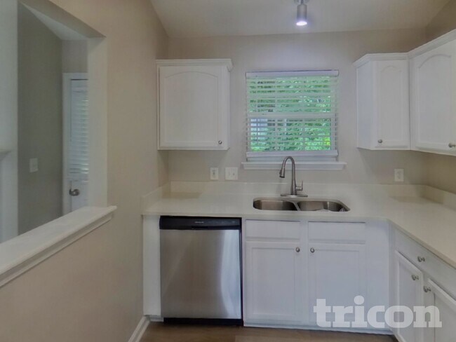 Building Photo - 5741 Amerson Ln