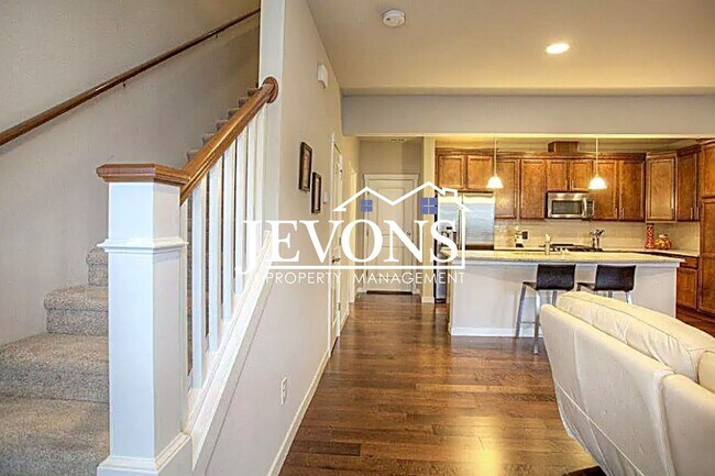 Foto del edificio - 1399 NE Hickory Ln