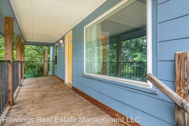Building Photo - 2 br, 1 bath House - 26 Huntington Street