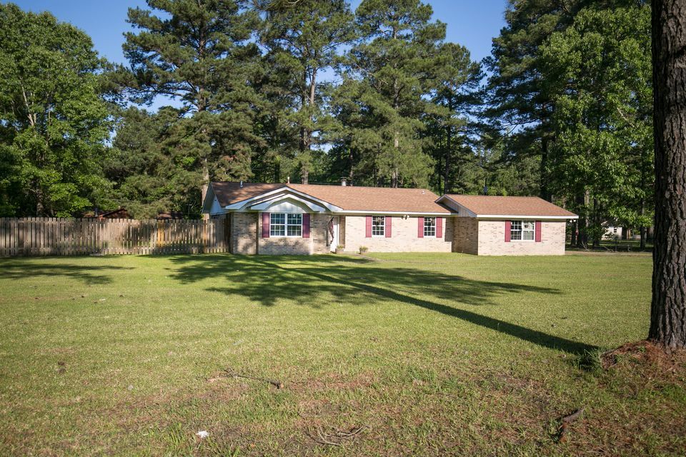 109 Thomas Dr, Leesville, LA 71446 House Rental in Leesville, LA