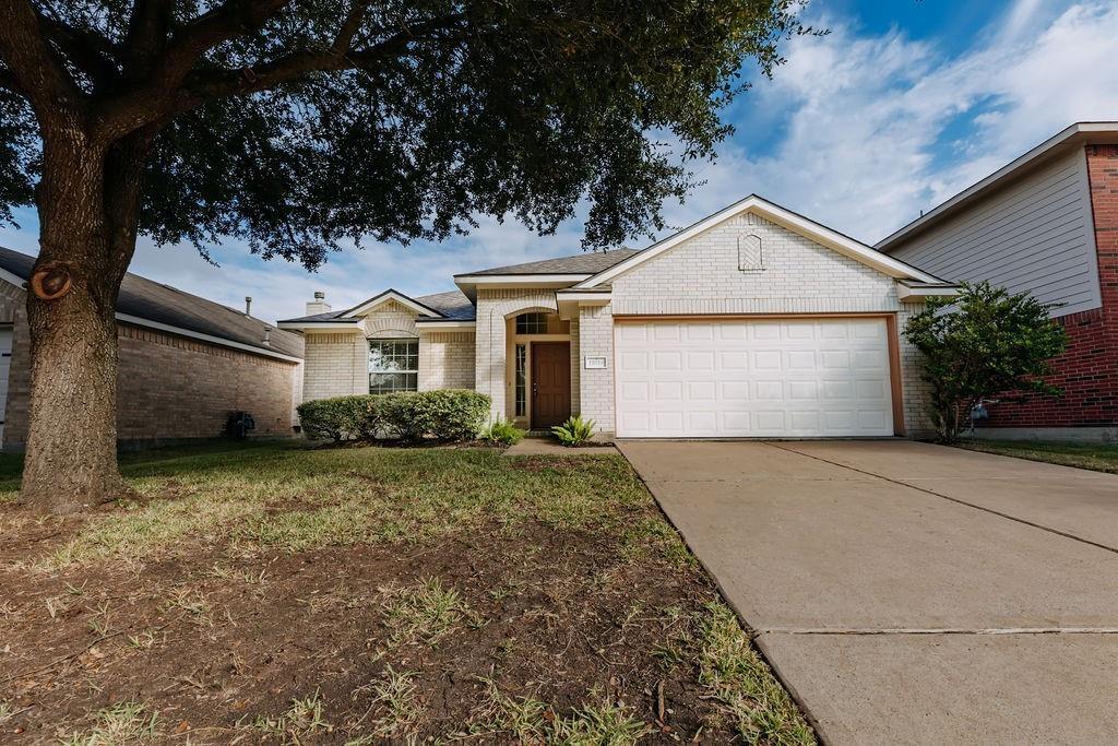 Primary Photo - 11818 Canyon Falls Dr