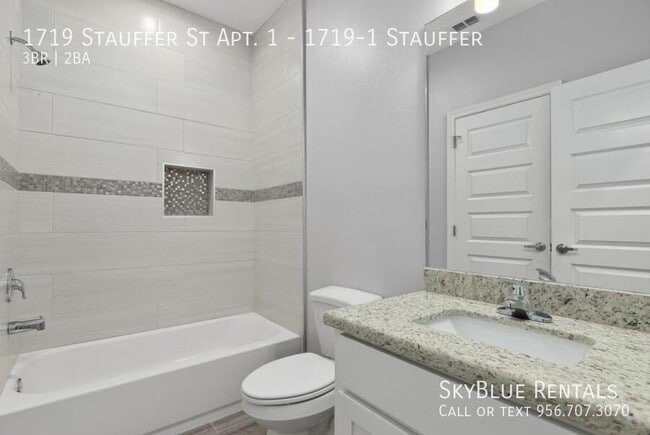 Building Photo - 1719 Stauffers St