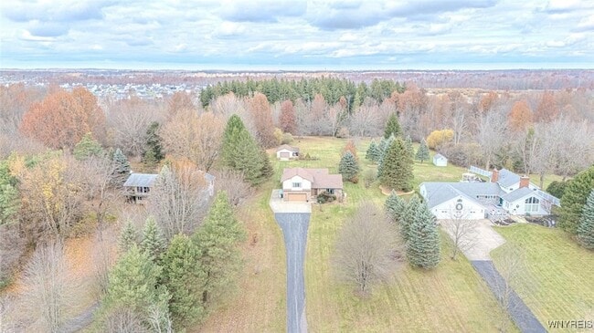 Building Photo - 6784 Bear Ridge Rd