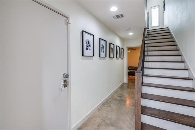 Foto del edificio - 4931 Hornsby Pl