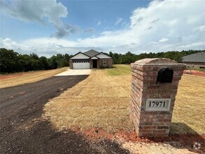 Building Photo - 17971 Lantana Loop