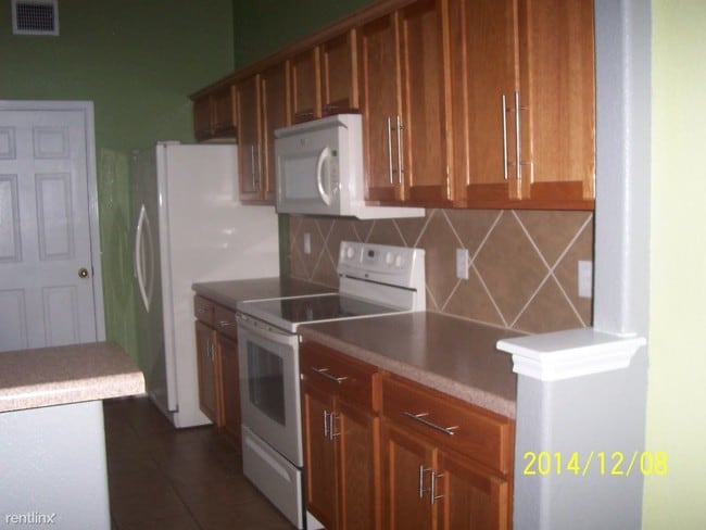 Building Photo - 6104 Blayney Dr