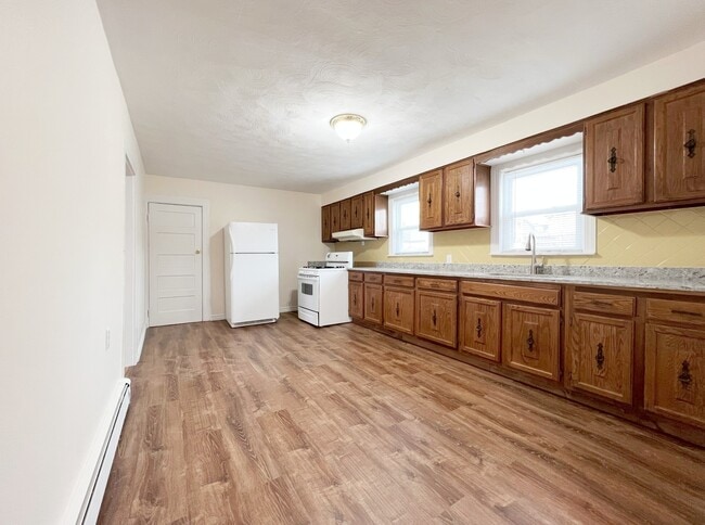 Building Photo - 47 Tremont St