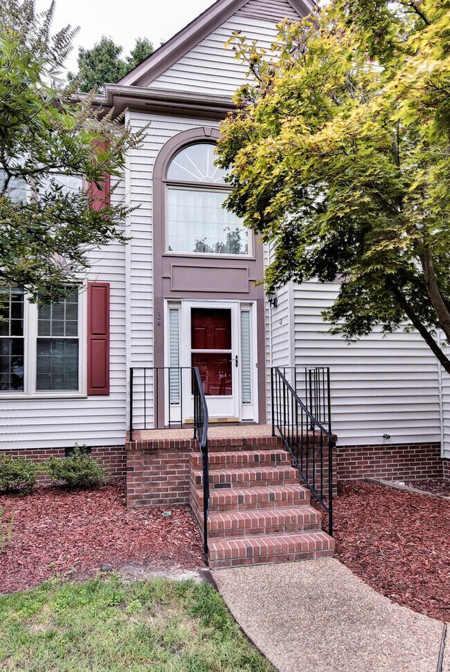 Building Photo - Beautiful Kiln Creek Home on Cul-de-sac