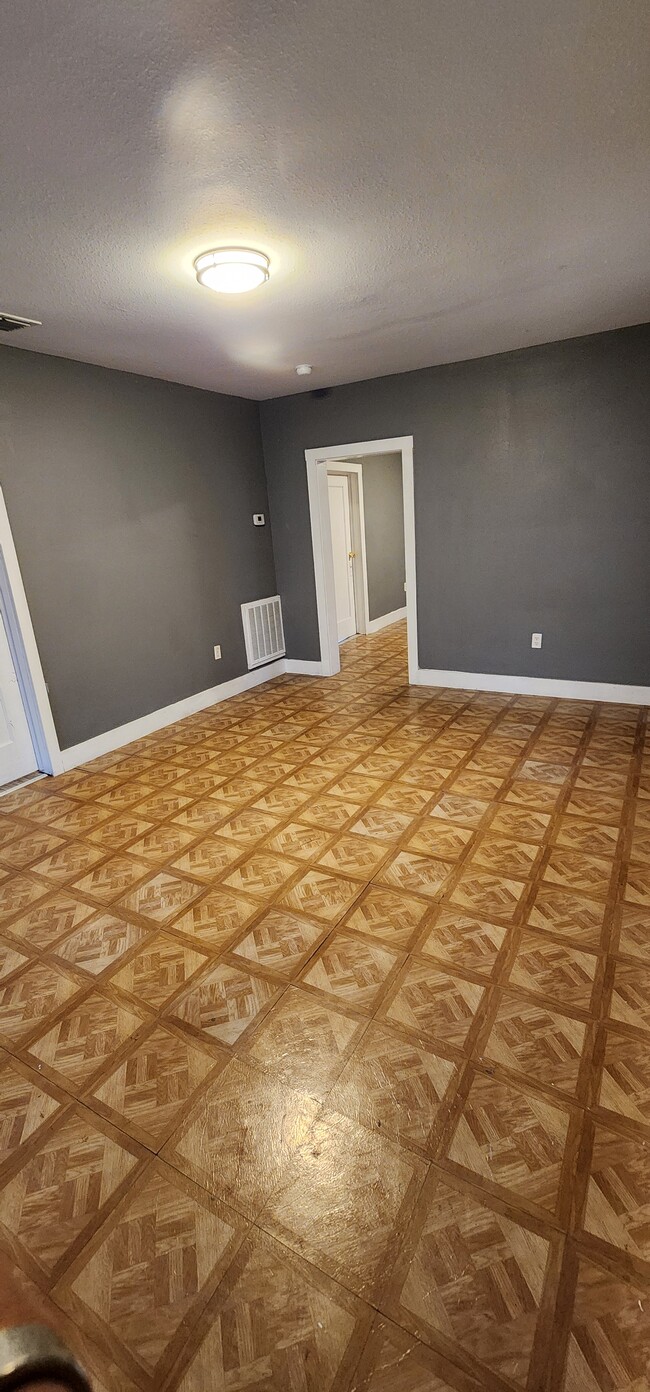 Foto del edificio - 517 N 2nd St
