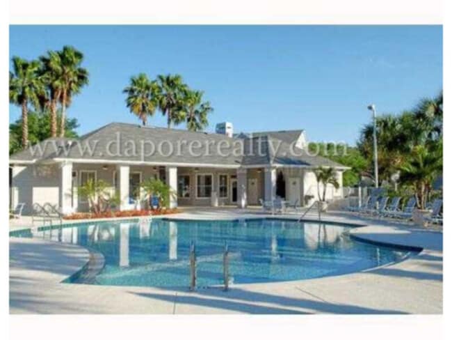 Building Photo - Lake Mary 3 Bedroom, 2 Bath Gated Condo wi...