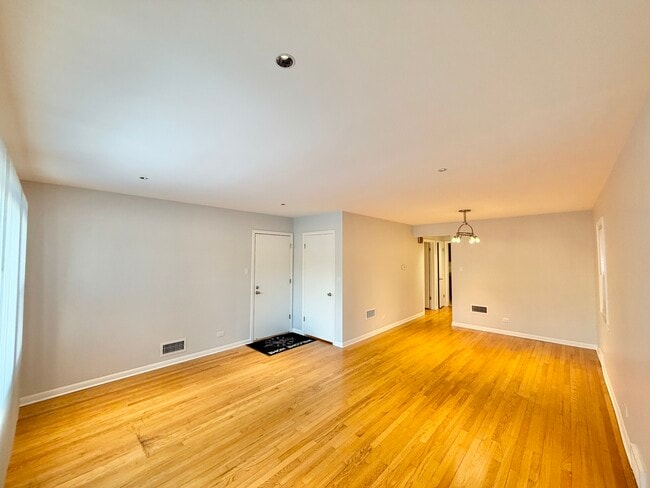 Foto del edificio - 5626 N Central Ave