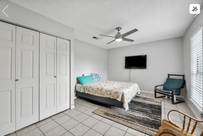 Foto del edificio - 18102 Brooknoll Dr