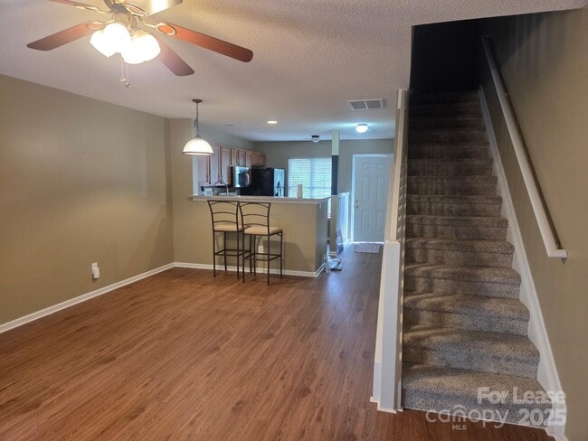 Building Photo - 118 Barnhardt Loop