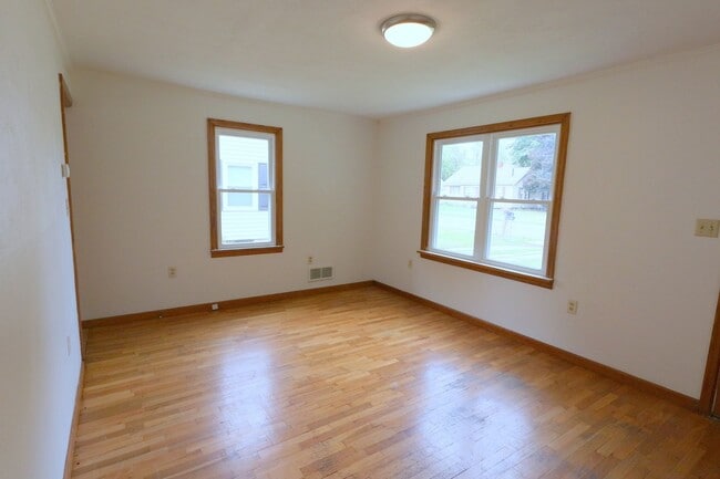 Foto del edificio - Beautiful 3 Bedroom Home on Goshen's West ...