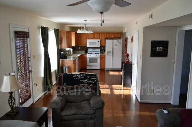Building Photo - 2605 Amherst Ridge Loop