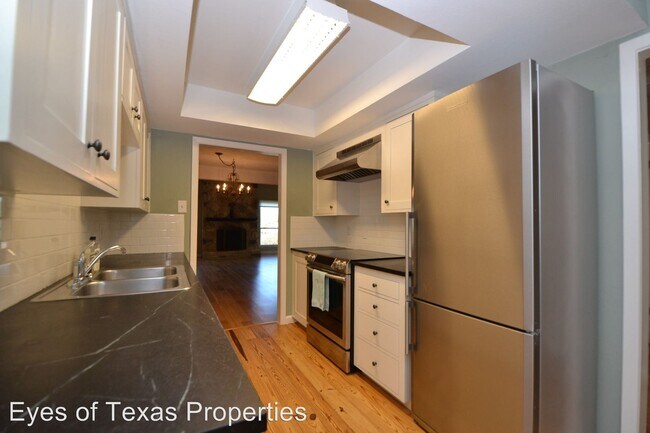 Building Photo - 2 br, 2 bath House - 8302 Alta Verde Dr.