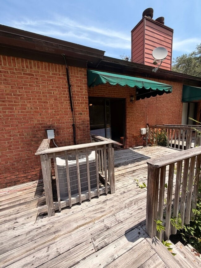 Building Photo - 4414 Stratfordshire Ct