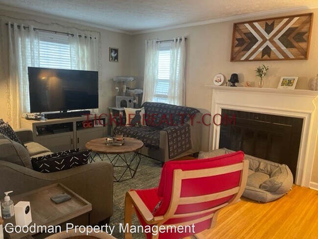 Building Photo - 3 br, 1 bath House - 258 Thorncliffe Drive