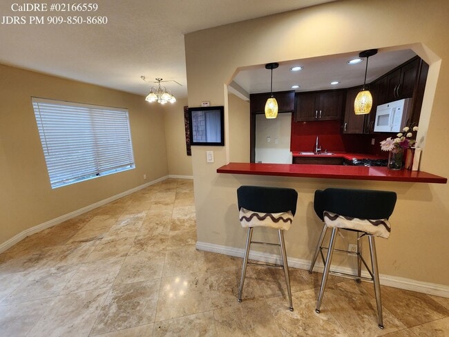 Building Photo - Diamond Bar 2 Bedroom Condo
