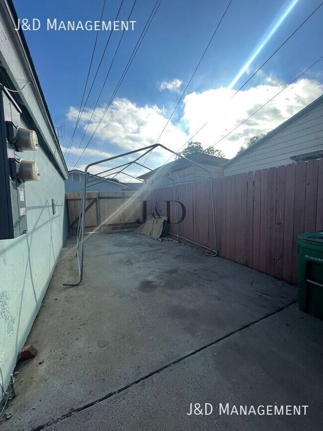 Building Photo - 3764 46th St