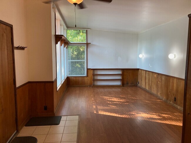 Foto del edificio - 114 Sprague Ln