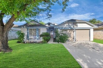 Building Photo - 15938 Mission Village Dr
