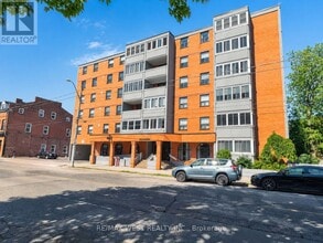 Building Photo - 23 Main St