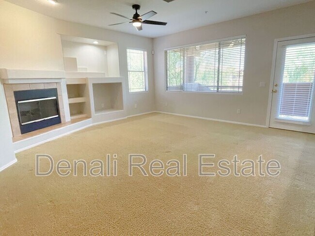 Foto del edificio - 11500 E Cochise Dr