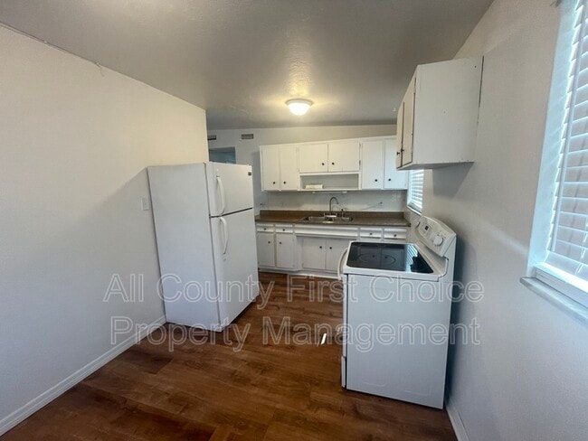 Building Photo - 8756 93rd Ave