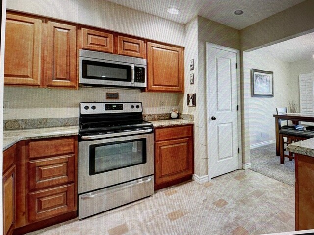 Building Photo - 12270 N Chama Dr
