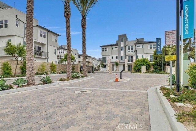 Primary Photo - 1315 W Cara Dr