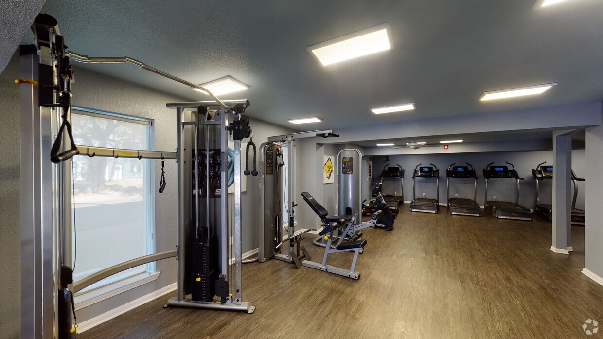 Photo - Weston Medical Center Apartments