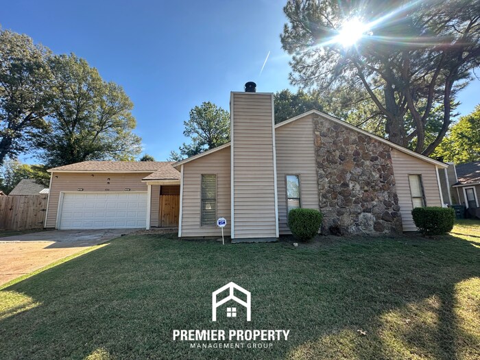 Primary Photo - 4230 Runningbrook Cir